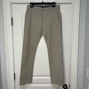Banana Republic Men’s Chino/Slacks